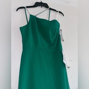 XSCAPE new with tags never worn Long Scuba Asymmetrical Bling dress size 2p